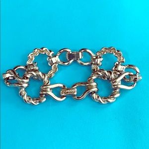 🌺🌺Vintage St John Bracelet 🌺🌺